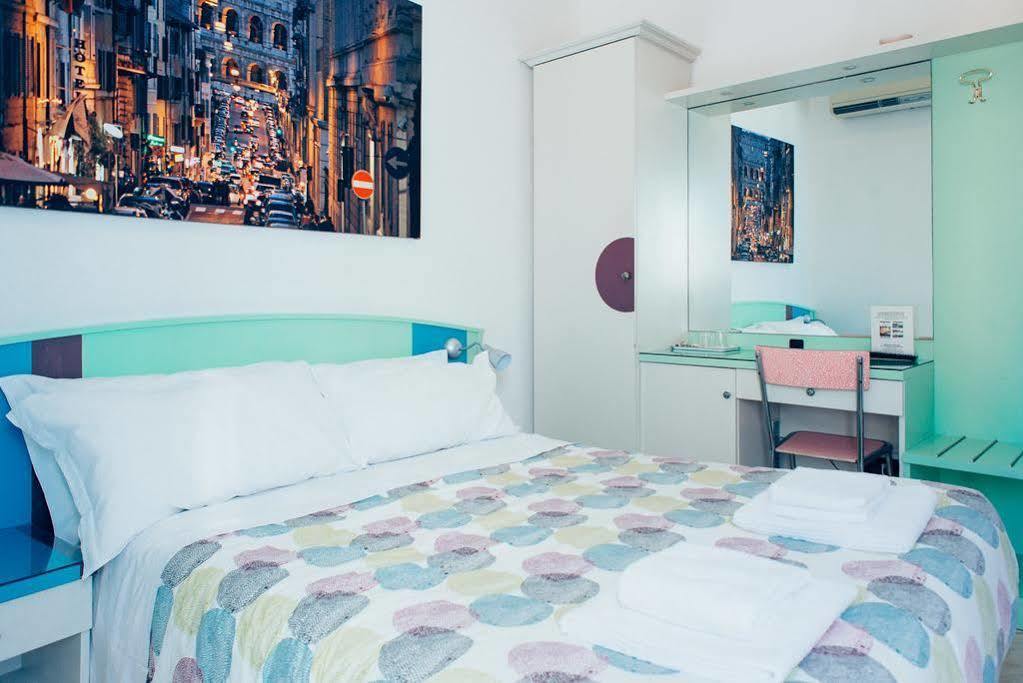 Hotel Dell'Urbe Rzym Zewnętrze zdjęcie